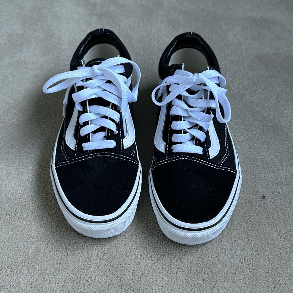 Brand new kids Vans
